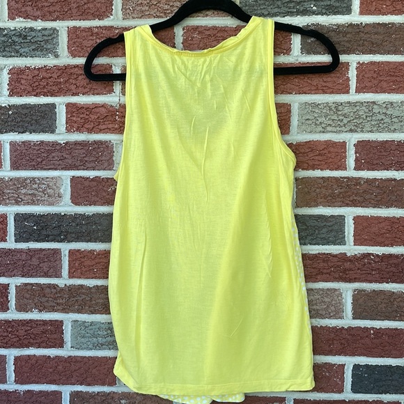 HARDLY USED- Gap (XS) flowy yellow tank with white specks on the front. - Picture 3 of 3